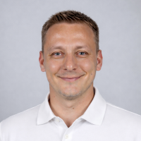 Mihail Salari | Senior iOS Engineer/Developer